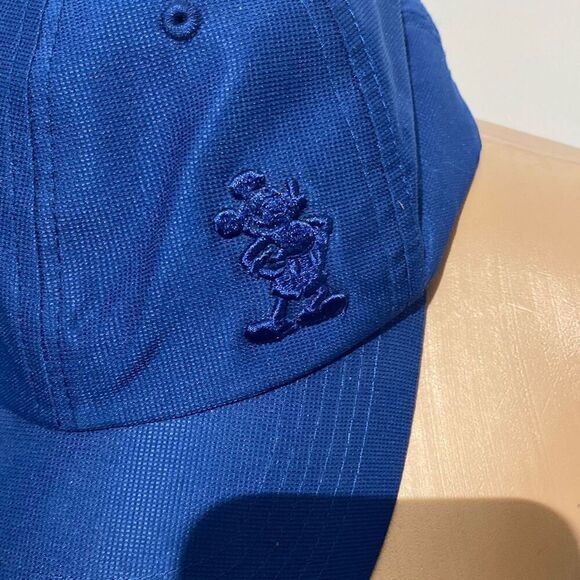 Disney Parks Women's Navy Embroidered Mickey Mouse Baseball Cap Hat 57-61 cm - Picture 2 of 12